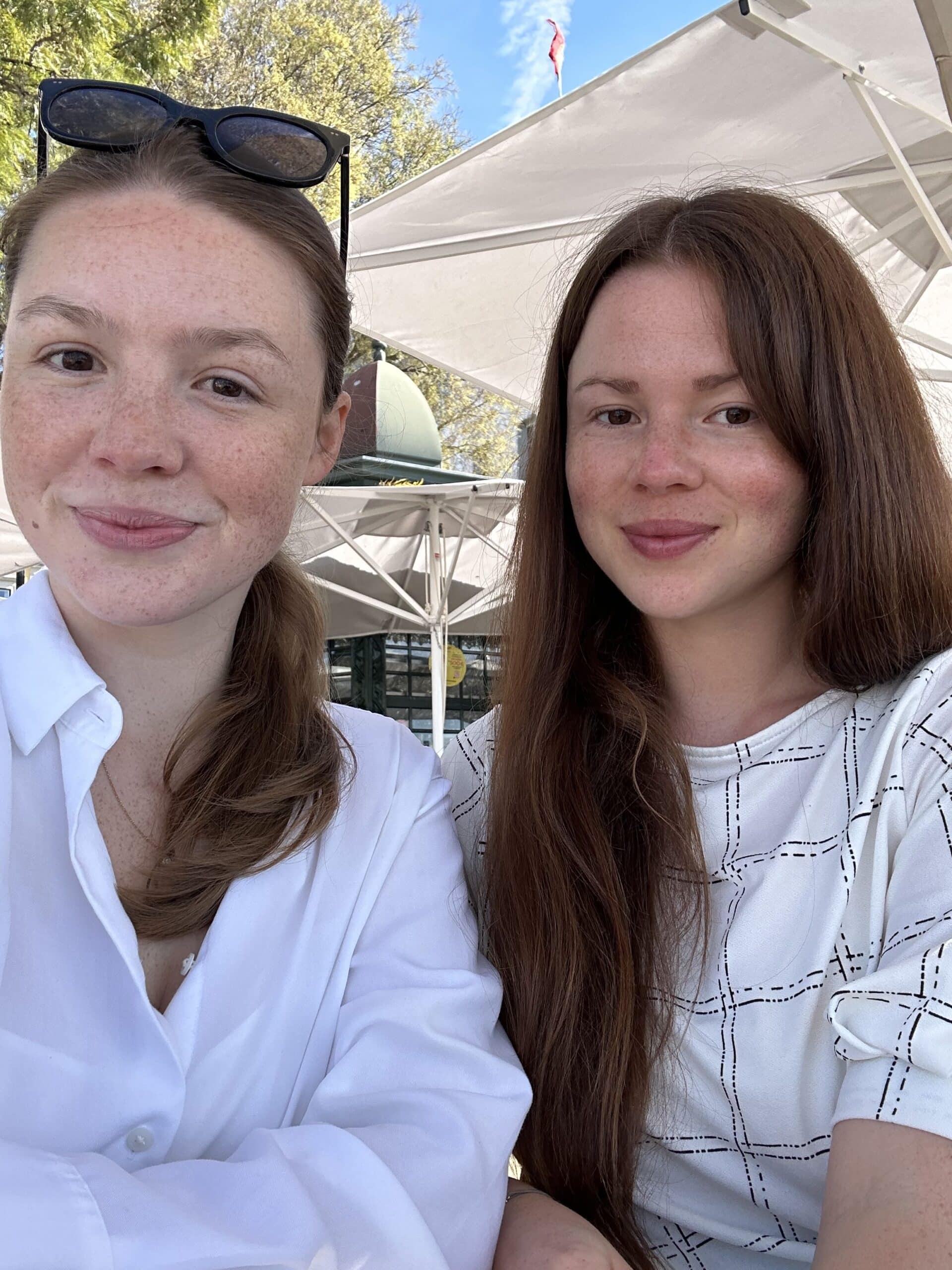 Lena und Laura in Portugal